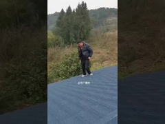 Metallfliesen, mit Steinsplitter beschichtet